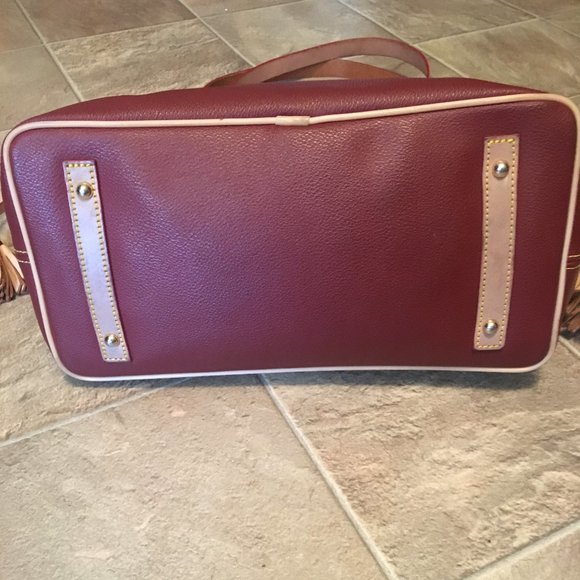 Dooney & Bourke tote - Picture 6 of 12